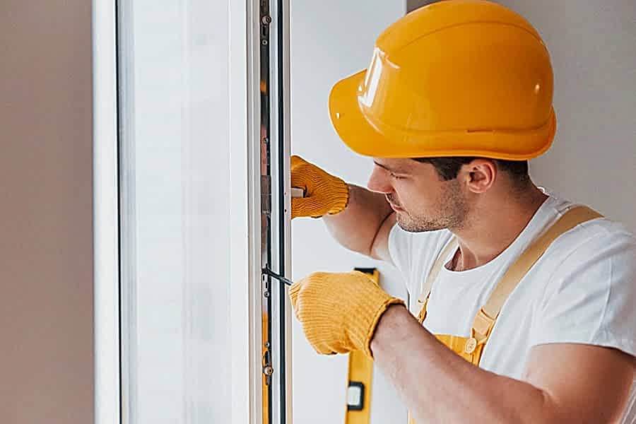 Cam Balkon Tamiri Nasıl Yapılır ? Cam Balkon Tamiri Nasıl Yapılır ?